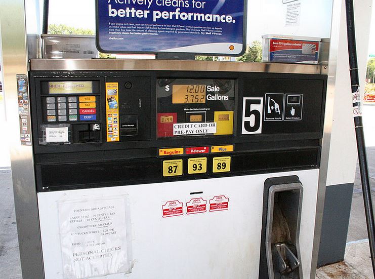 Do most New Jersey voters really insist on fullservice gas stations